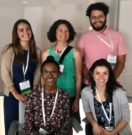 Faculty member Dr. Kate Darby and four ENVS students presenting a poster at the 2018 Association of Environmental Studies and Sciences (AESS) conference. 